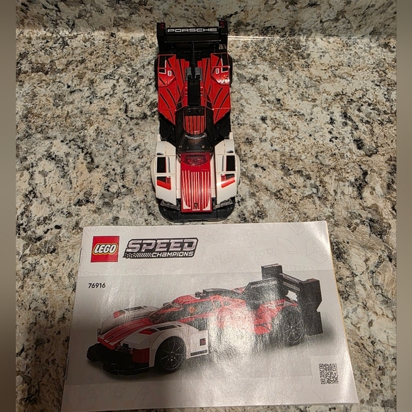 LEGO SPEED CHAMPIONS: Porsche 963 (76916) Complete Set w/ Manual - Picture 4 of 5